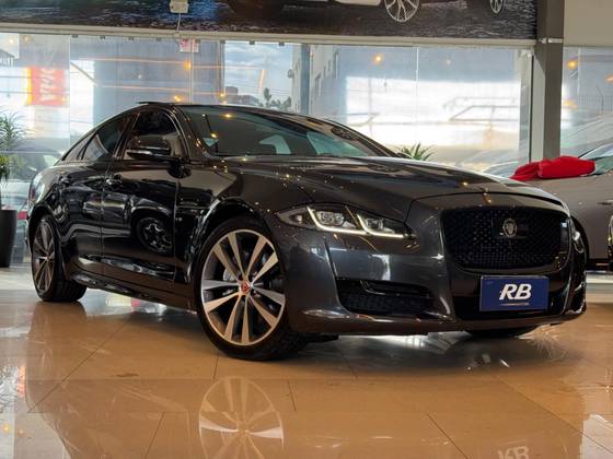 JAGUAR XJ 3.0 R-SPORT SUPERCHARGED V6 24V GASOLINA 4P AUTOMÁTICO
